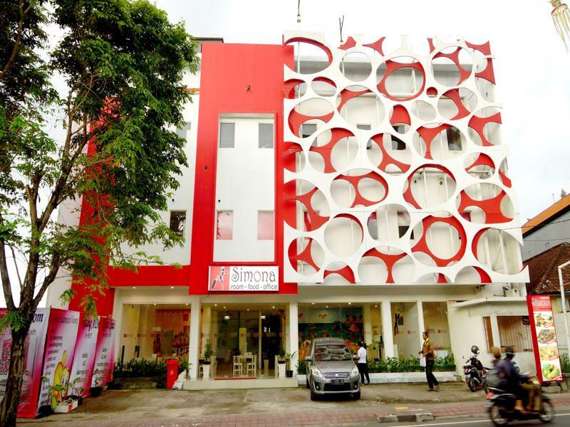 Oyo 1489 Simona Hotel Kerobokan  Exterior photo